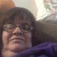 Carola (@cbacon780) 's Twitter Profile