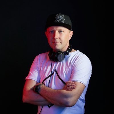 DenisAirwave's profile picture. Denis Airwave
🎹Sound Producer...DJ...Remixer
📍Khabarovsk, Russia
📞CONTACT: +79147725256
📧denisairwave@gmail.com