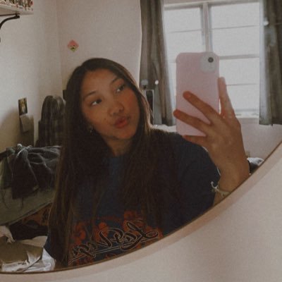 serenajullianna's profile picture. 