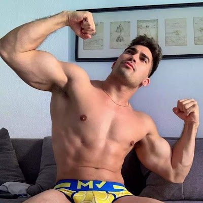 Gujugh360's profile picture. 