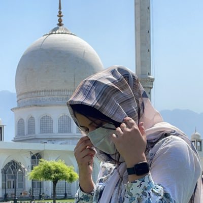 Shabeenaranu's profile picture. literary life style 📚