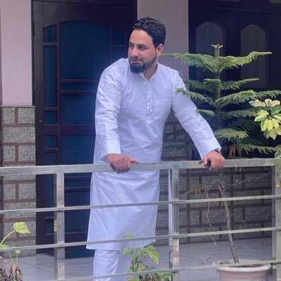 Student of IR |Believer |Listener and learner |Friend in need |Cricket enthusiast |RTs and likes : No endorsement.|Civil Servant |Block Dev. Officer Darhal.