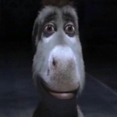 EstM2de's profile picture. l