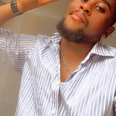 Darkelblondy's profile picture. 🐊 de Lacoste…#comptable autodidacte/Hokage 8e/🇨🇲Hala Madrid 🤍/livethe Life/Lovehate thing🖤❤️✊🏽