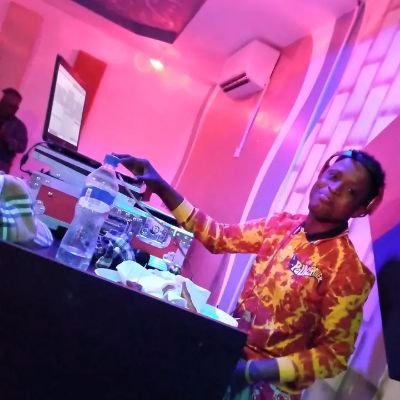 LateefA69221602's profile picture. djface vip