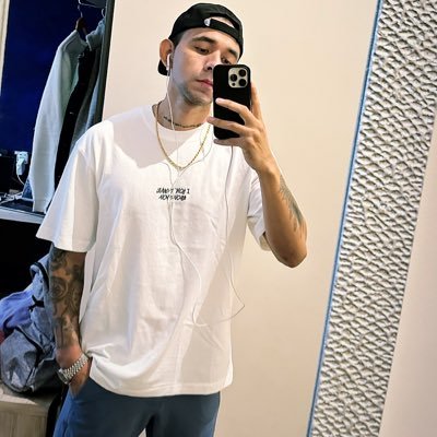 Ulisao8's profile picture. Algún día crearé una app más chida que Twitter