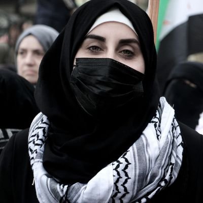 Syrian activist من المدافعات عن حقوق الإنسان