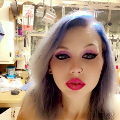 DsFreakyStepmom's profile picture. I’m not your average stepmom, I married an older man and started having sex with my stepson. want all the tea? check out our onlyfans page