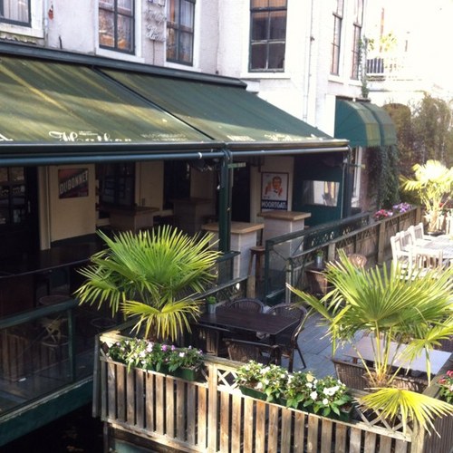 cafehathor's profile picture. 1981 geboren