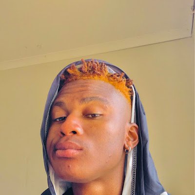 junior_mowane's profile picture. Dm for Graphic Design 🪬