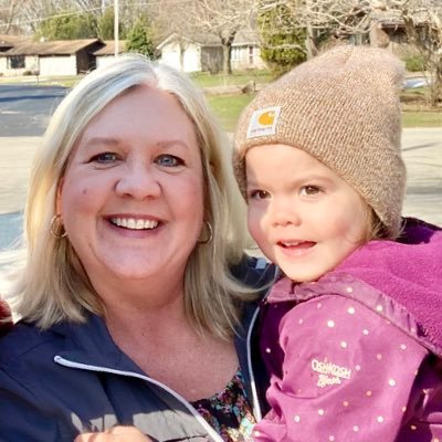 Mrs_Stauber's profile picture. Cromwell-Wright Public School Principal, collaborative leader, dedicated learner. Happily finding a work-life balance.