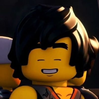 No dilema constante de querer falar sobre meus favs,mas ñ querer incomodar,pq meus amigos ou não tão no fandom ou ñ gostam tanto do personagem