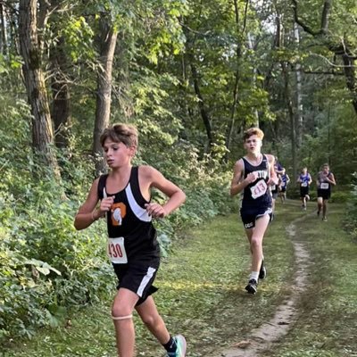 CROSS CONTRY (mile=5:16) (2 mile=11:03)   8th grade