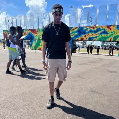 💯👻LongLiveGhost👻💯 💯🙏🏾 God First🙏🏾💯 😈🔥 Miami Dancer🔥😈 StudderBoxHoeWah💯🔥😈🙏🏾 1906💛🖤🦍🤙🏾