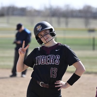 Harrisburg HS 2026 - SD renegades 16u hoops - pitcher