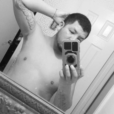 Emmanue41782711's profile picture. 