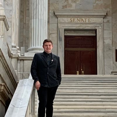 ZekeSurface's profile picture. Youngest Member of the @ArkDems State Committee, VP of High Schools @YDArkansas, Chair of HSDAR, and Nat’l Committee @hsdems These views/opinions are my own.