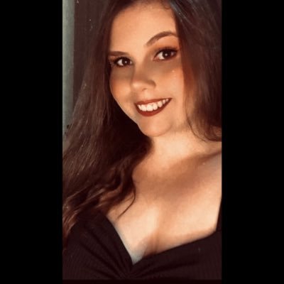 ___Tata01's profile picture. geminiana que fala do @fluminensefc nas horas vagas