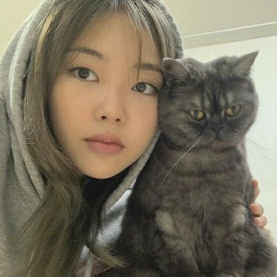 schdkb's profile picture. young and fresh and free