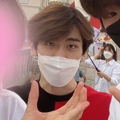 ktaeraenim's profile picture. #zerbaseone