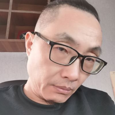 Truehobot's profile picture. 分享 创新 探索
