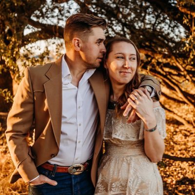 Llewtnacm's profile picture. Born at a very young age. Paper cut survivor. Aiming to turn small talk into medium talk.