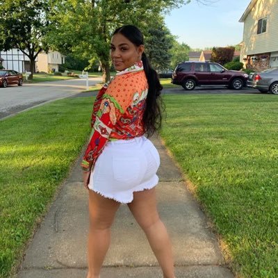 3BlessingPorter's profile picture. Social ❤️🌐😘..love is like a butterfly 🦋 as soft and gentle as a sigh 😌.Facebook:Blessing L Porter