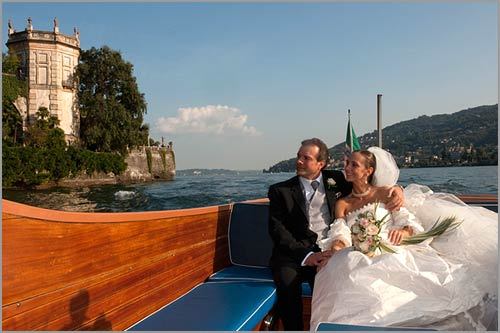 venite a trovarci presto sul lago maggiore alla scoperta delle meravigliose isole borromee
Il nostro servizio di trasporto pubblico non di linea vi aspetta