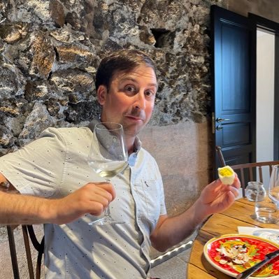 eatsinburgh's profile picture. Avid eater. Drink dabbler. Burgh based.