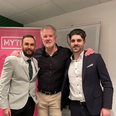 MUFC Fan ⚽️ UEFA C coach ⚽️. Full time Golf Amateur 🏌🏻♂️ Views are my own, who else’s would they be?