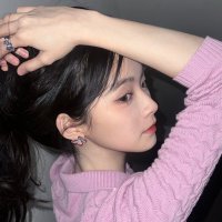 퐁퐁(@A0qOg) 's Twitter Profile Photo