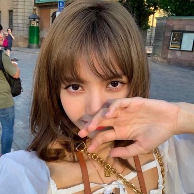 fan account for pinks. || ''best when itās four of us'' š¤š