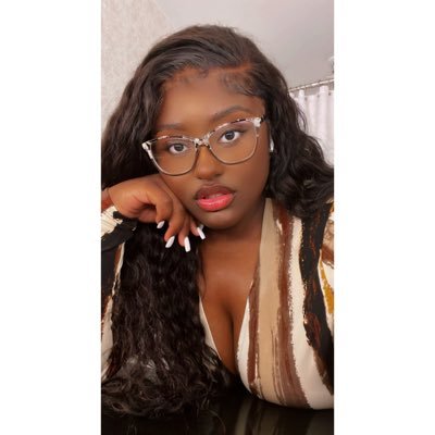 OfficialAriie's profile picture. Optimism whitelist invites. 

Official account of optimism advertisement.