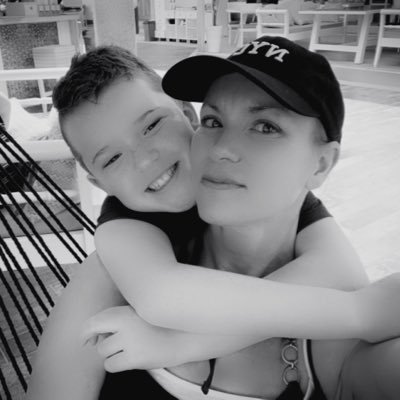 Born_to_Move_'s profile picture. Inspiring young people to get moving with the most amazing routines and awesome music. Mixing martial arts, dance, strength, conditioning and yoga.