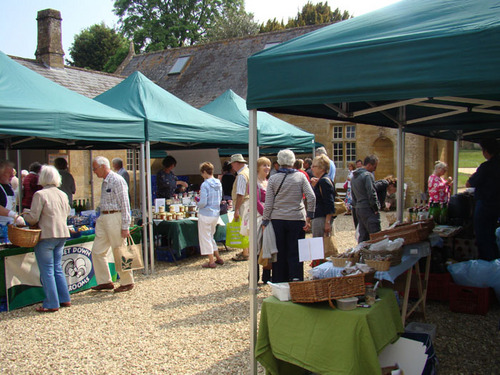Levels_Best's profile picture. The Levels' Best Market takes place in the Old Stable Courtyard, Montacute House 9 times in 2013..  March to July; September to December.