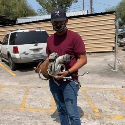 HotShotRobles's profile picture. 