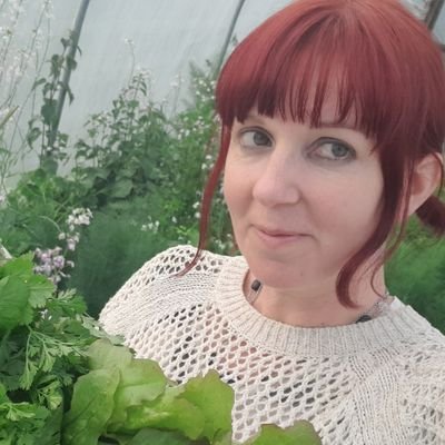 Award winning journalist, editor Amateur Gardening magazine.
Author resilient gardening books.  Green Rocketeering. New  https:https://t.co/xWXQ0N7mRu