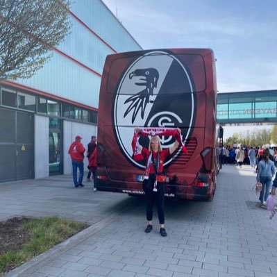 SC Freiburg Fan aus Überzeugung seit dem 19.07.1992 ❤️🤍, Juristin Landeshauptstadt München, geborene Niedersächsin, twittert hier privat