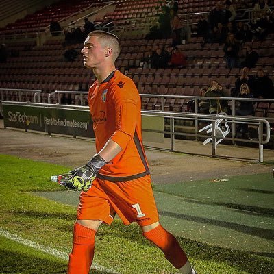 🧤Caught a few balls for @ColU_official @YTFC @TauntonTownFC @Wellington_AFC