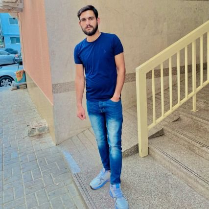 HamzaGujjar62's profile picture. They are standing with Imran Khan and will continue to stand.PTI🇵🇰