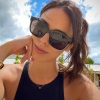Ivana Eva (@evaivana8) 's Twitter Profile