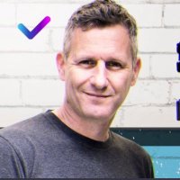 Adam Hills(@adamhillscomedy) 's Twitter Profileg