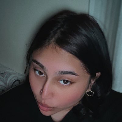 priyankasoniay's profile picture. I just want food🍝 don’t mind me tryna live life and not give a flying fuck💩😎