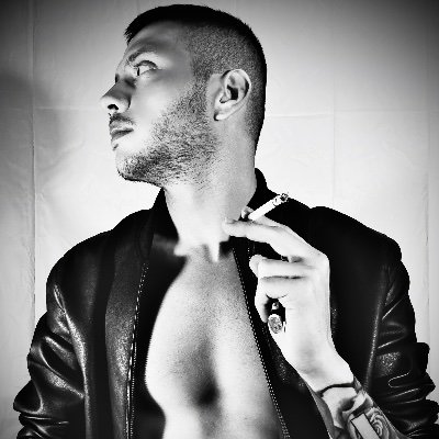 I am Gaslight a Music producer from Sardinia Italy, I make a cutting edge sound of Techno that is fresh and dark. 
Made to move and built for the club.