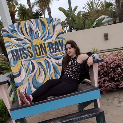 azstonercatmom's profile picture. Stop searching for something to insult bc you can't think of a counter argument. 👋
💖J💖