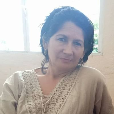 Directora de la Escuela Municipal del PCC de Cumanayagua. Cubana, seguidora de las ideas de Martí, Fidel, Raúl y Díaz Canel