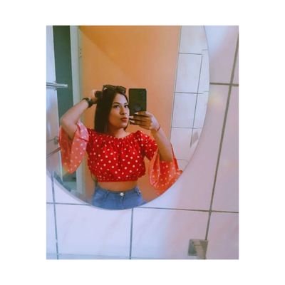 𝑻𝒉𝒊𝒏𝒌, 𝒃𝒆𝒍𝒊𝒆𝒗𝒆, 𝒅𝒓𝒆𝒂𝒎 𝒂𝒏𝒅 𝒅𝒂𝒓𝒆 🍃 IG
: Parbatibr 🐝