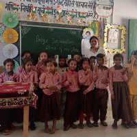Utkarsha Dwivedi (@utkarshadwived2) 's Twitter Profile