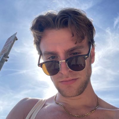 hoganfritz's profile picture. hoity toity mr godlike smarty pants