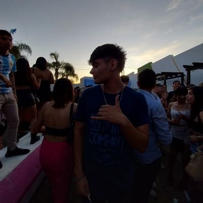 fanático d Boca y d Messi.
vi a Messi campeón del mundo.
⭐️⭐️⭐️🇦🇷